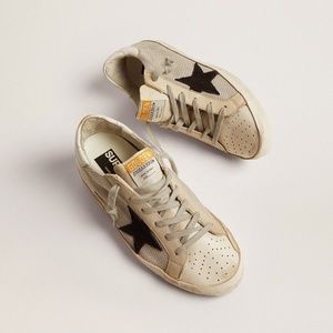GOLDEN GOOSE SNEAKERS